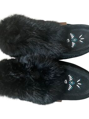 Women's Black Fur Trim Beaded Slip-On Slippers
